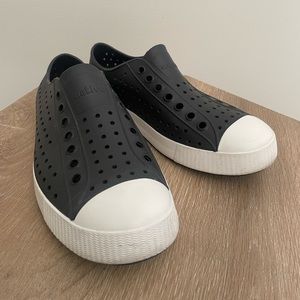 Native Jefferson shoes W9/M7